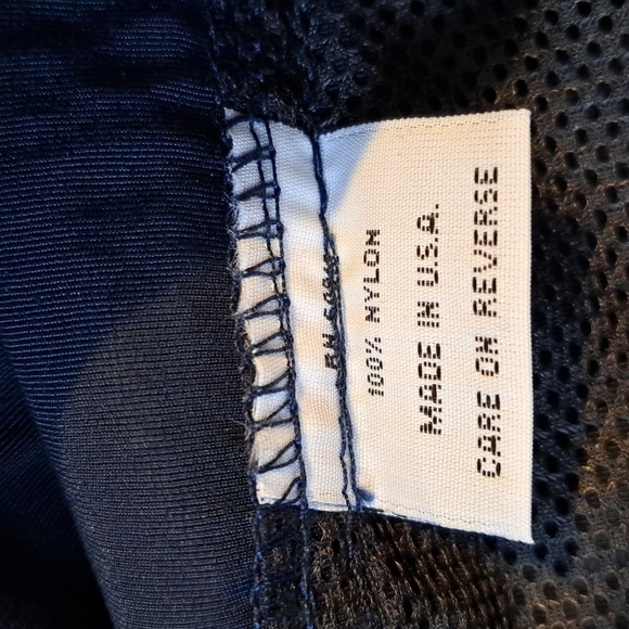 Sierra Designs women's size 10 navy walking shorts Classics style 980684, New - Picture 8 of 8